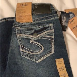 Silver Jeans mid rise, boot cut